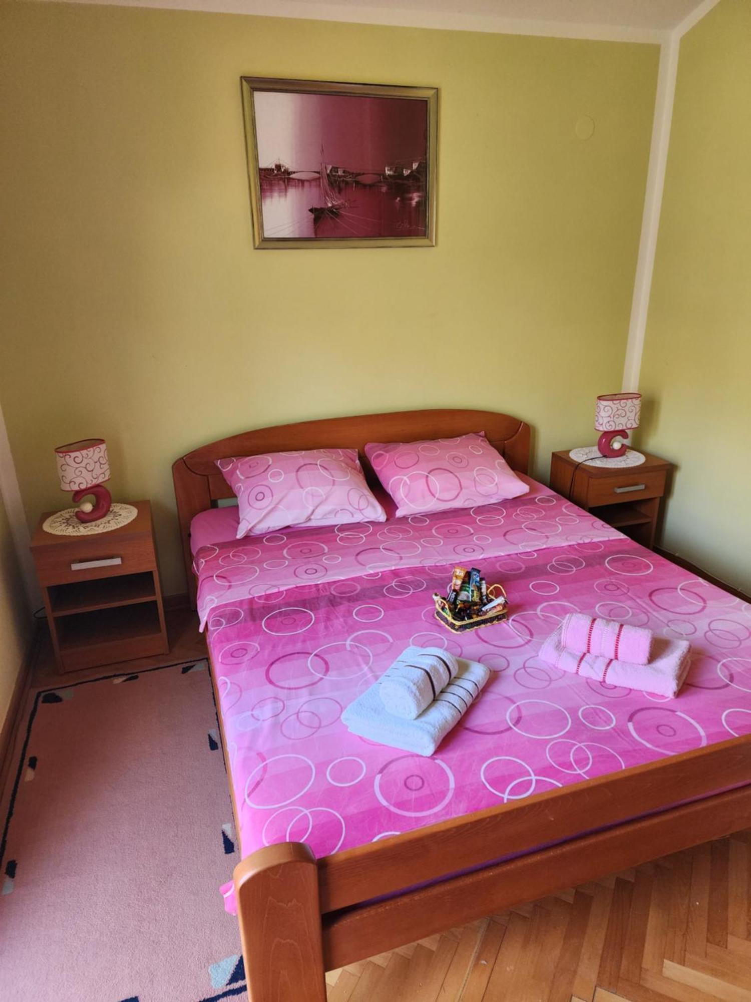 Lorena Rooms 리산 외부 사진