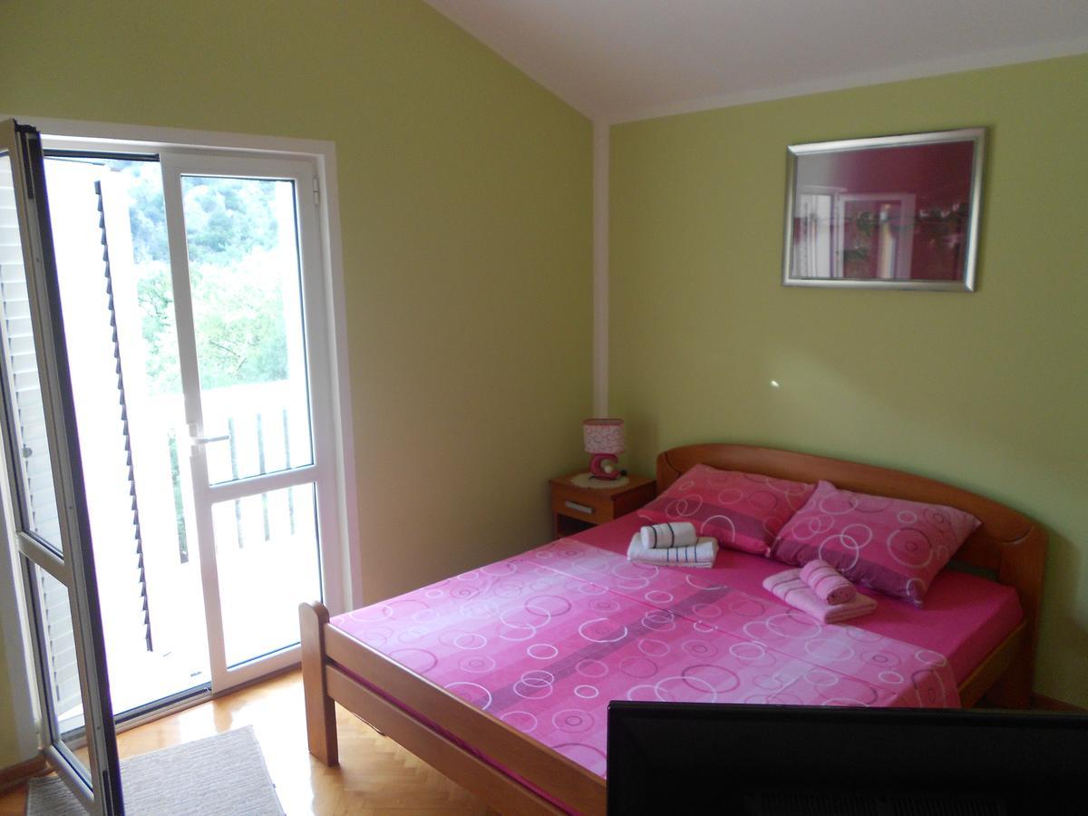 Lorena Rooms 리산 외부 사진